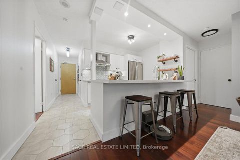 Photo 10 at 302 - 70 Mill Street, Waterfront Communities C8, Toronto
