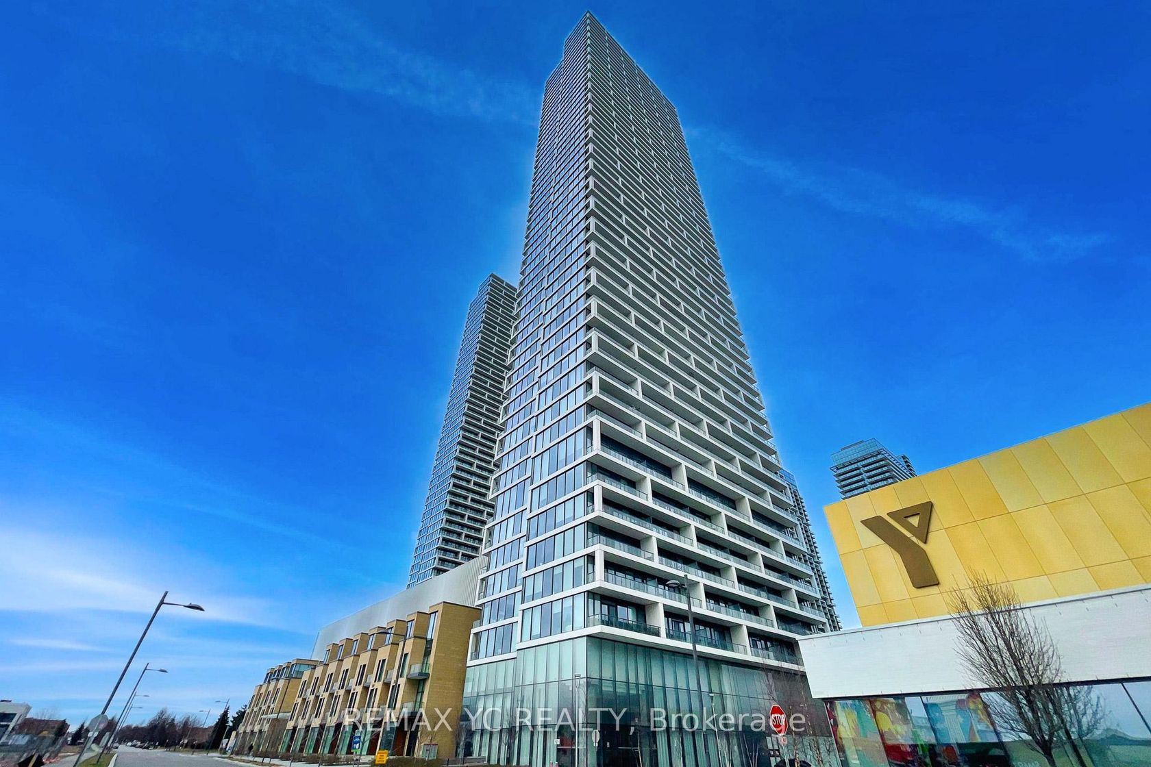 2709 - 5 Buttermill Avenue, Vaughan Corporate Centre, Vaughan photo number 2