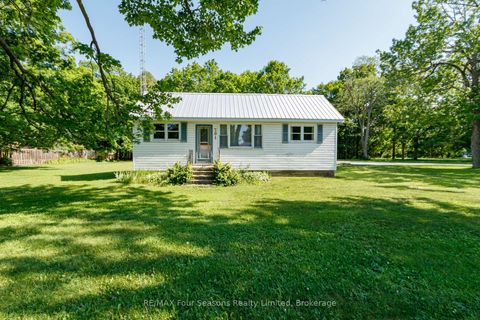 Photo 2 at 201 Sunnidale Street, Stayner, Clearview