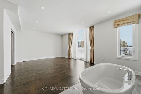 Photo 22 at 392 Farrell Road, Patterson, Vaughan