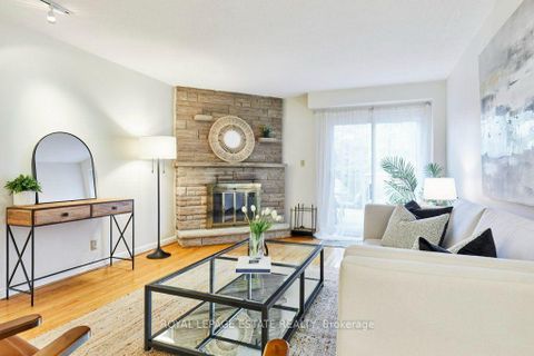 Photo 11 at 20 Pine Avenue, The Beaches, Toronto