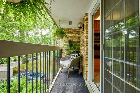 Photo 22 at 20 Pine Avenue, The Beaches, Toronto