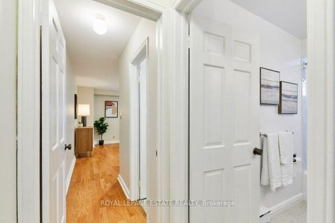 Photo 27 at 20 Pine Avenue, The Beaches, Toronto
