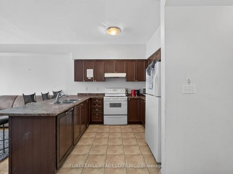 Photo 1 at 4 Evelyn Wiggins Drive, York University Heights, Toronto