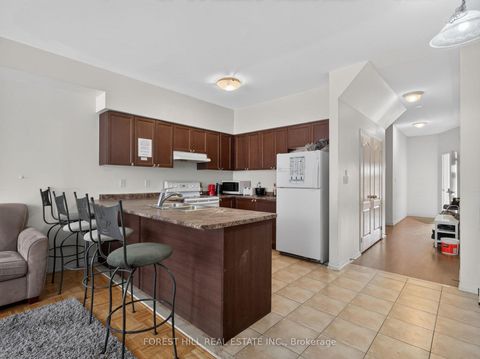 Photo 2 at 4 Evelyn Wiggins Drive, York University Heights, Toronto