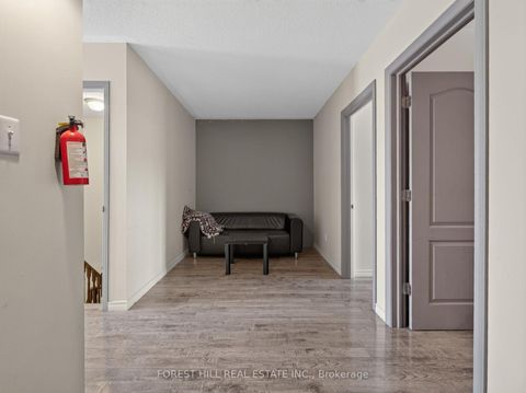 Photo 8 at 4 Evelyn Wiggins Drive, York University Heights, Toronto