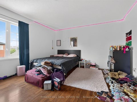Photo 20 at 4 Evelyn Wiggins Drive, York University Heights, Toronto