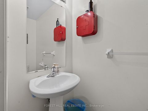 Photo 27 at 4 Evelyn Wiggins Drive, York University Heights, Toronto
