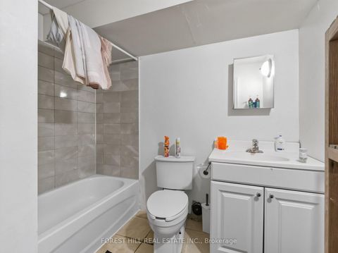 Photo 36 at 4 Evelyn Wiggins Drive, York University Heights, Toronto