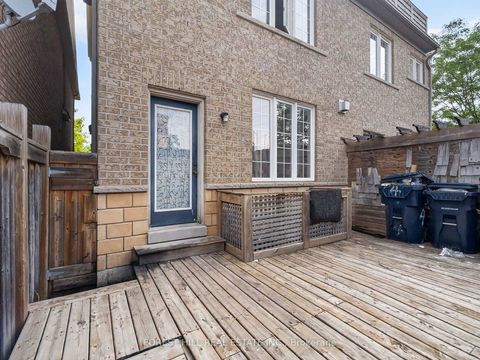 Photo 41 at 4 Evelyn Wiggins Drive, York University Heights, Toronto