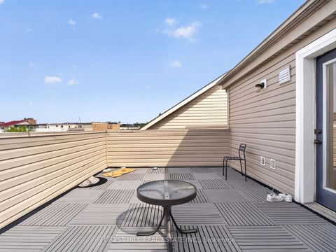 Photo 43 at 4 Evelyn Wiggins Drive, York University Heights, Toronto