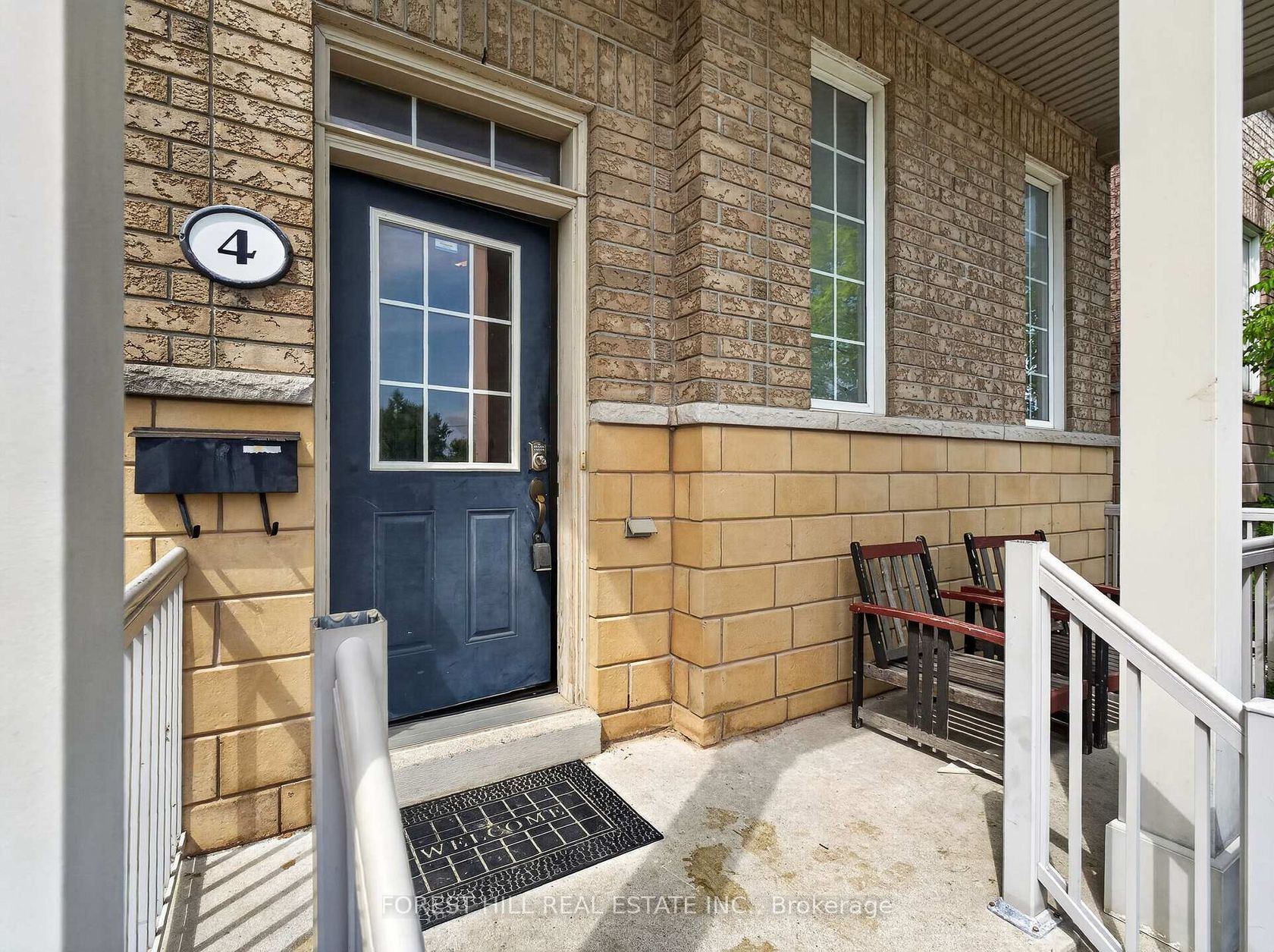 4 Evelyn Wiggins Drive, York University Heights, Toronto 