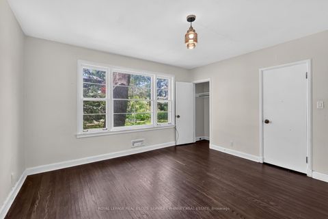 Photo 10 at 52 Valecrest Drive, Humber Valley, Toronto