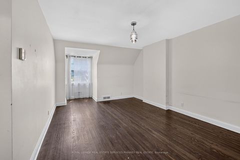 Photo 13 at 52 Valecrest Drive, Humber Valley, Toronto
