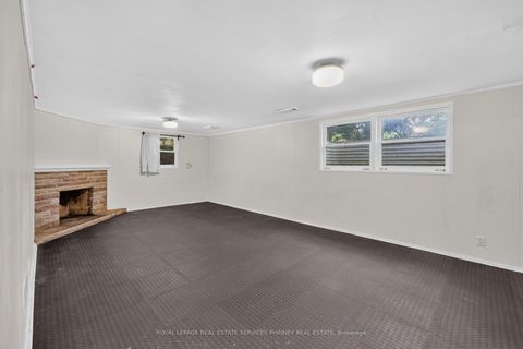 Photo 15 at 52 Valecrest Drive, Humber Valley, Toronto