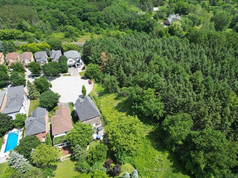 Photo 5 at 119 Stemmle Drive, Aurora Highlands, Aurora