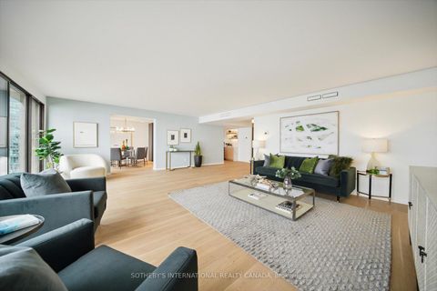 Photo 12 at 1110 - 65 Harbour Square, Waterfront Communities C1, Toronto