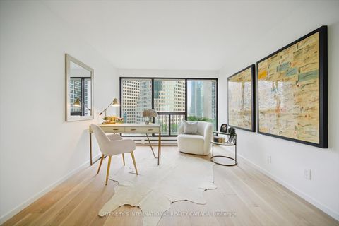 Photo 18 at 1110 - 65 Harbour Square, Waterfront Communities C1, Toronto