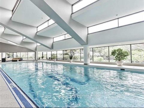 Photo 28 at 1110 - 65 Harbour Square, Waterfront Communities C1, Toronto