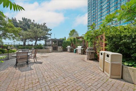 Photo 29 at 1110 - 65 Harbour Square, Waterfront Communities C1, Toronto