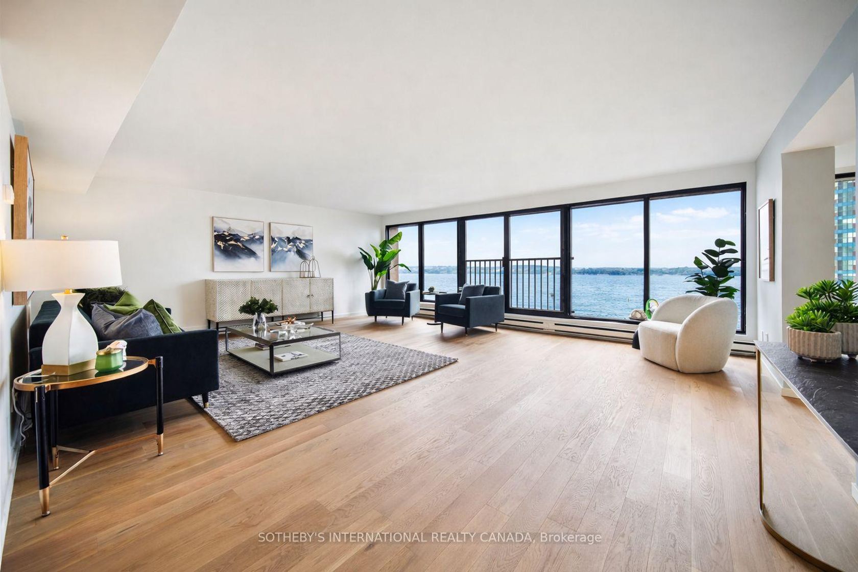 1110 - 65 Harbour Square, Waterfront Communities C1, Toronto 