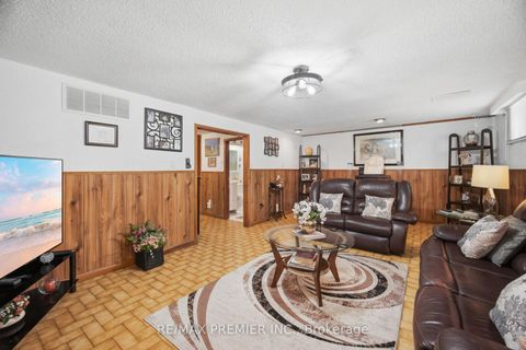 Photo 22 at 11 Kinnie Court, Black Creek, Toronto