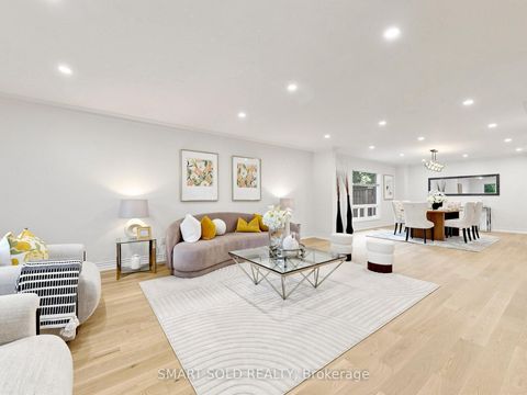 Photo 3 at 83 Fisherville Road, Branson, Toronto