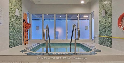 Photo 17 at 714 - 7900 Bathurst Street, Beverley Glen, Vaughan