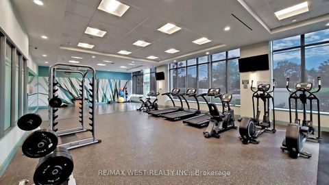 Photo 19 at 714 - 7900 Bathurst Street, Beverley Glen, Vaughan