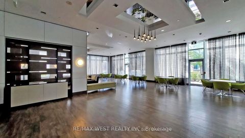 Photo 20 at 714 - 7900 Bathurst Street, Beverley Glen, Vaughan