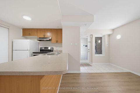 Photo 6 at 74 - 42 Pinery Trail, Malvern, Toronto
