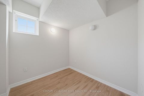 Photo 15 at 74 - 42 Pinery Trail, Malvern, Toronto
