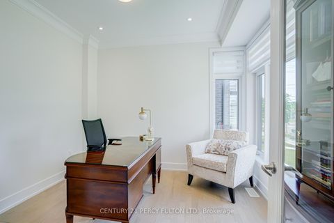 Photo 3 at 3B Norbury Crescent, Bendale, Toronto