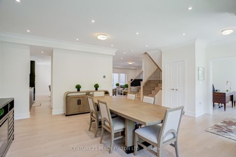Photo 5 at 3B Norbury Crescent, Bendale, Toronto