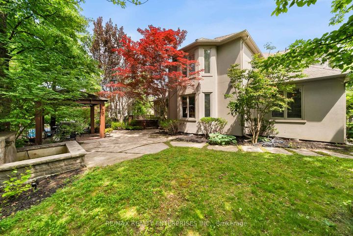 Photo 44 at 535 Canyon Street, Lorne Park, Mississauga