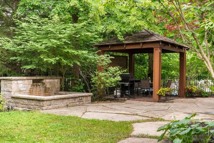 Photo 45 at 535 Canyon Street, Lorne Park, Mississauga