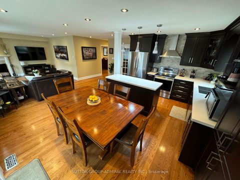 Photo 10 at 148 Mountbatten Road, Beverley Glen, Vaughan