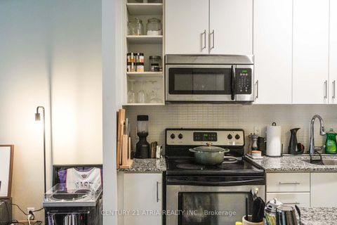 Photo 6 at S703 - 112 George Street, Moss Park, Toronto