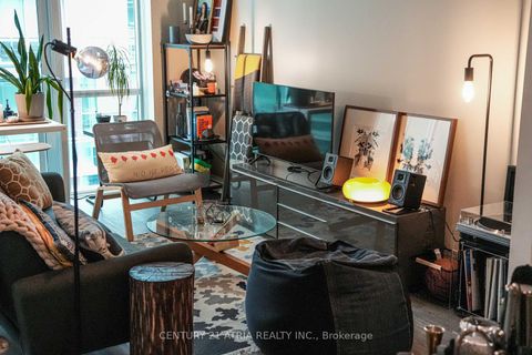Photo 13 at S703 - 112 George Street, Moss Park, Toronto