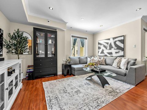Photo 4 at 605 - 12 Sudbury Street, Niagara, Toronto