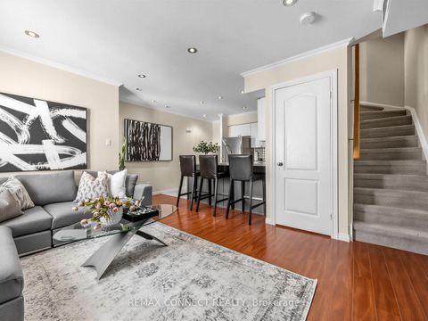 Photo 12 at 605 - 12 Sudbury Street, Niagara, Toronto