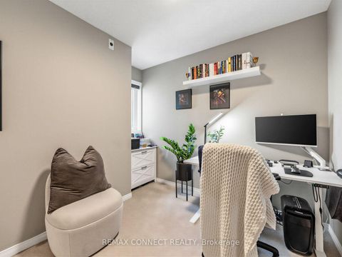 Photo 14 at 605 - 12 Sudbury Street, Niagara, Toronto