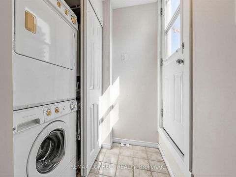 Photo 23 at 605 - 12 Sudbury Street, Niagara, Toronto