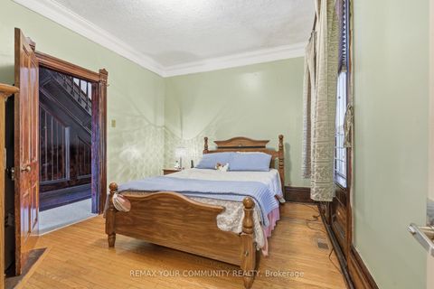 Photo 14 at 330 Main Street, Danforth, Toronto