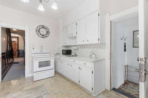 Photo 19 at 330 Main Street, Danforth, Toronto