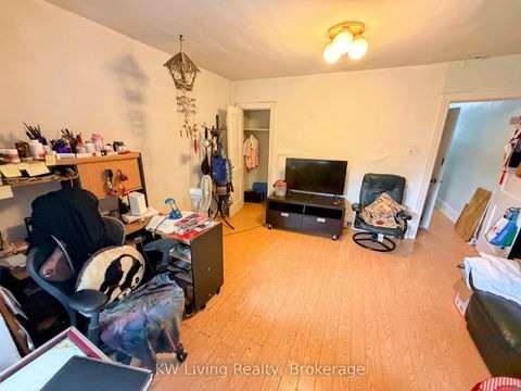 Photo 12 at 636 Clinton Street, Annex, Toronto
