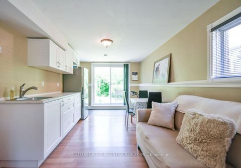 Photo 40 at 10 Palling Lane, Grove East, Barrie