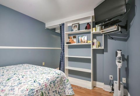 Photo 46 at 10 Palling Lane, Grove East, Barrie