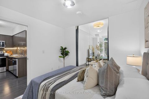 Photo 14 at 214 - 1603 Eglinton Avenue W, Oakwood Village, Toronto