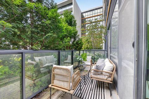 Photo 19 at 214 - 1603 Eglinton Avenue W, Oakwood Village, Toronto